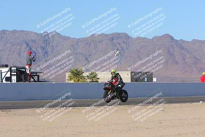media/Nov-06-2023-Moto Forza (Mon) [[ce023d0744]]/4-Beginner Group/Session 4 (Finish Line Checker)/